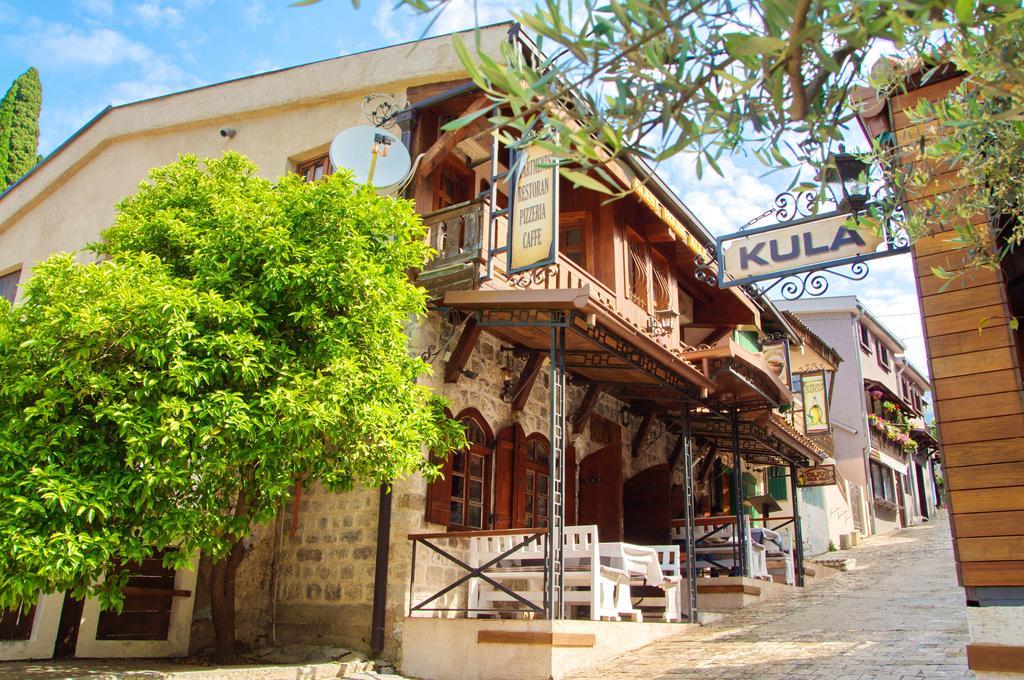 KULA Boutique Hotel Bar Extérieur photo